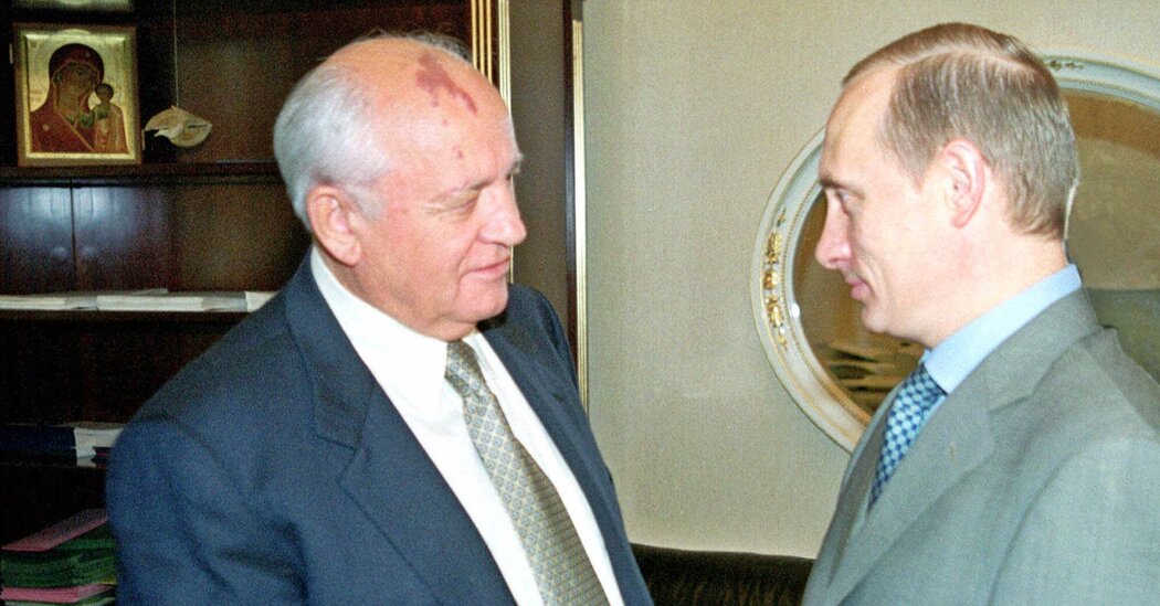Con la guerra en Ucrania, Putin intenta desentrañar el legado de Gorbachov
