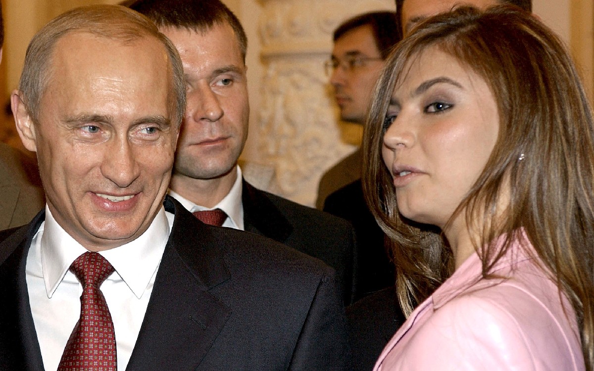 Ucrania sanciona a hijas de Putin, a su supuesta amante y otras 2 mil 500 personas
