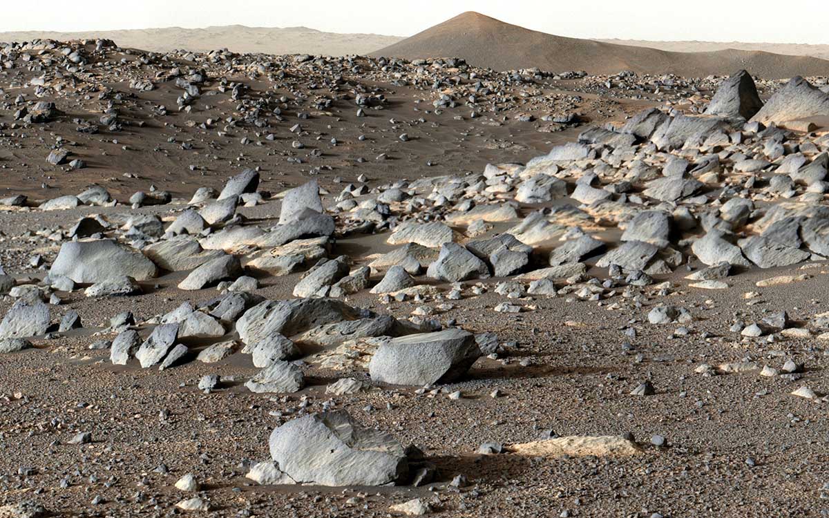 El robot Perserverance de la NASA hace nuevos hallazgos en el cráter Jezero de Marte