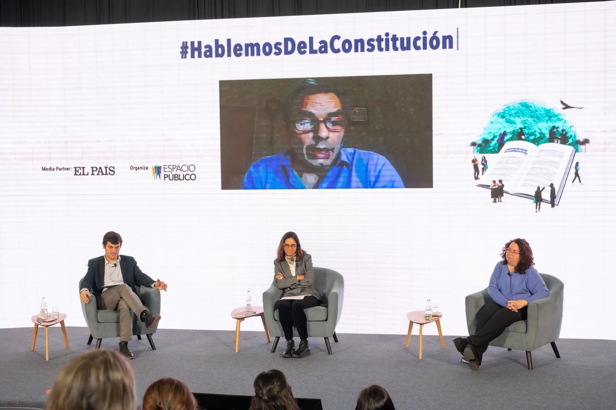 Espacio Público disecciona el proyecto de nueva Constitución a un mes de plebiscito en Chile