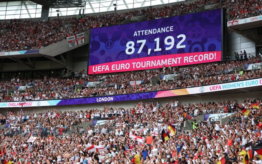 Euro Femenina 2022: Impone Final de Wembley récord de asistencia | Video