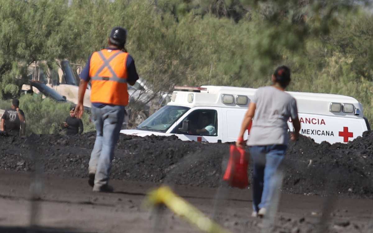 FGR indaga posibles delitos federales por colapso de mina en Coahuila
