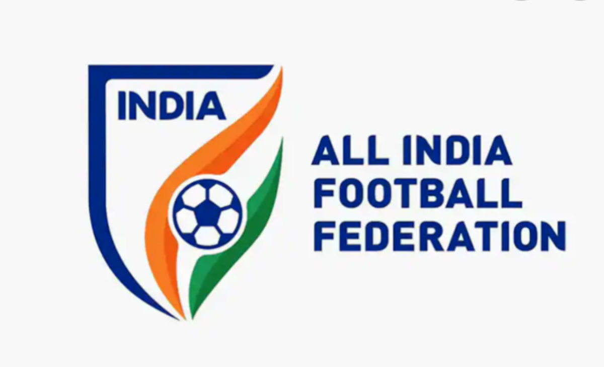 FIFA suspende a India por la “injerencia indebida de terceros” | Tuit