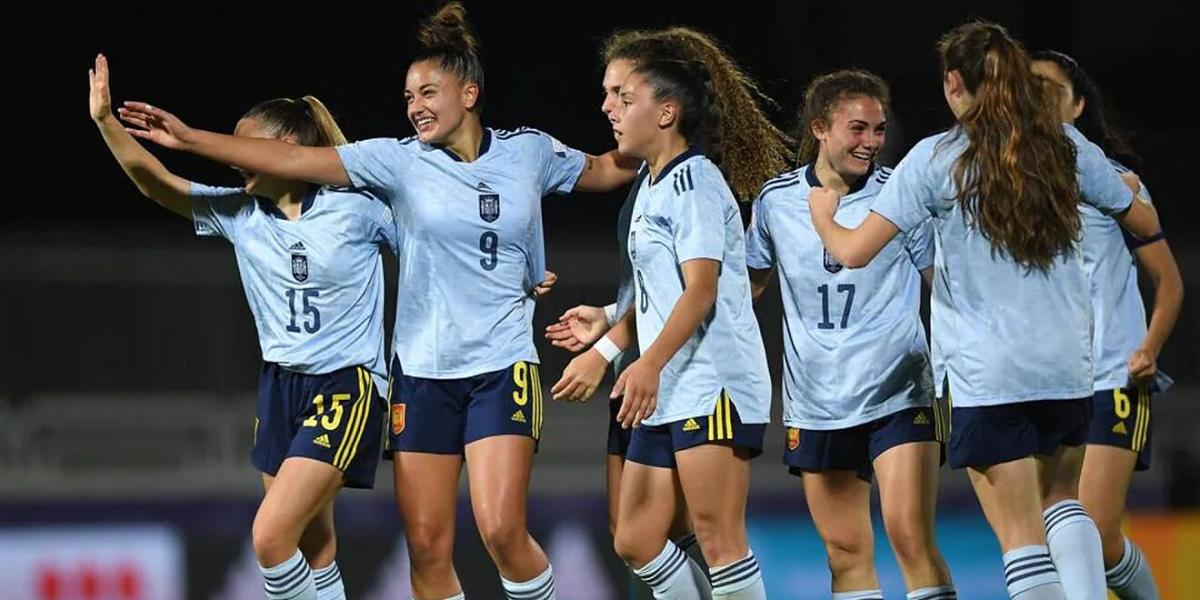 Golpe al fútbol femenino: el Mundial Sub'17 busca sede