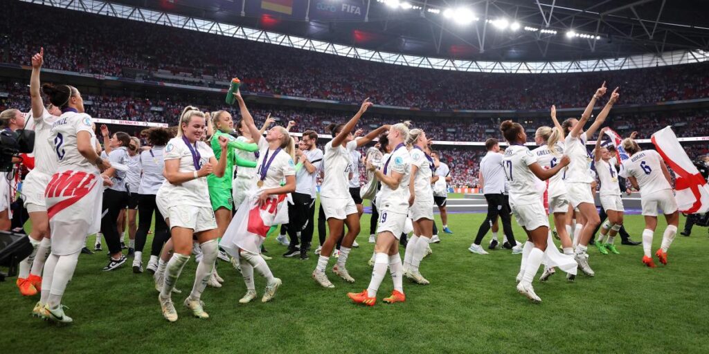 Inglaterra rompe su maldición en la Euro del triunfo del fútbol femenino