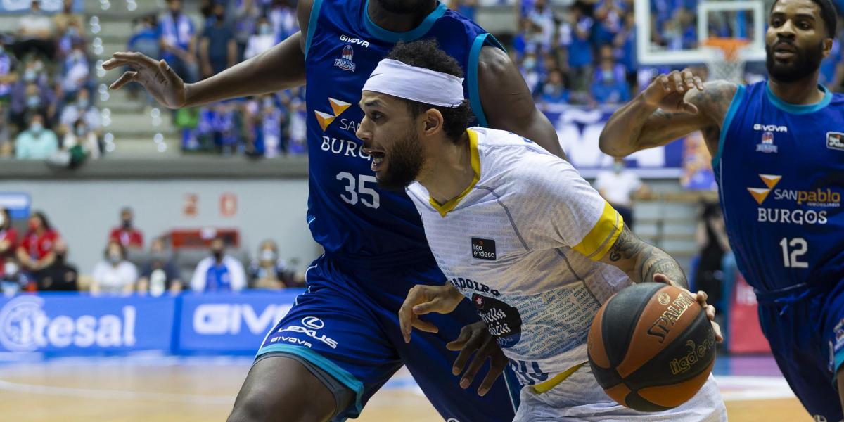 Kassius Robertson regresa al Obradoiro