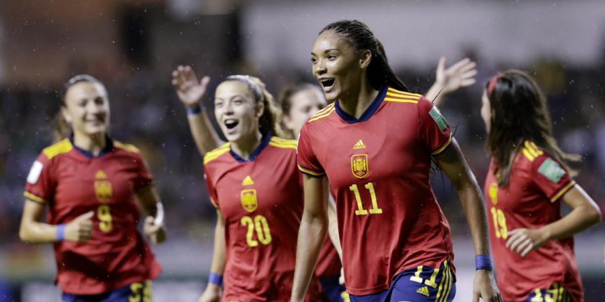 La azulgrana Salma Paralluelo repite MVP y ya suma dos Mundiales