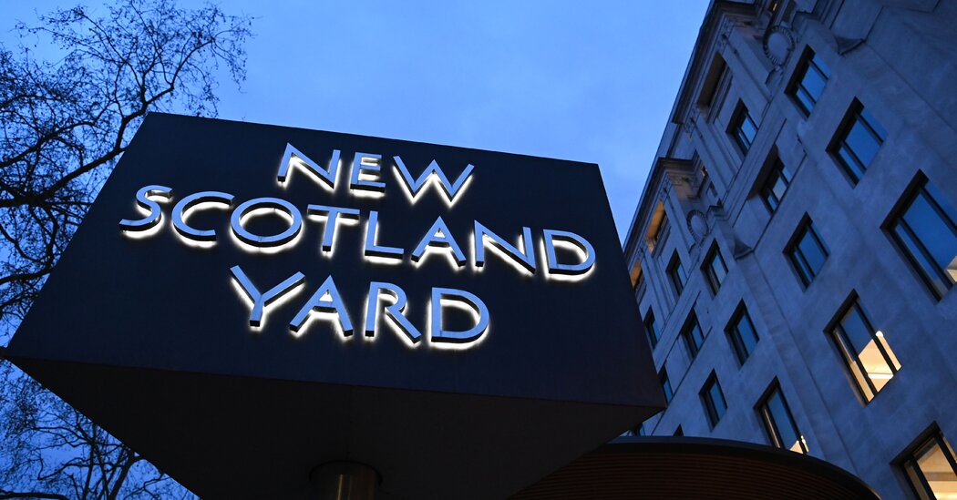 Las búsquedas al desnudo de niños por parte de la policía de Londres se llaman ‘profundamente preocupantes’