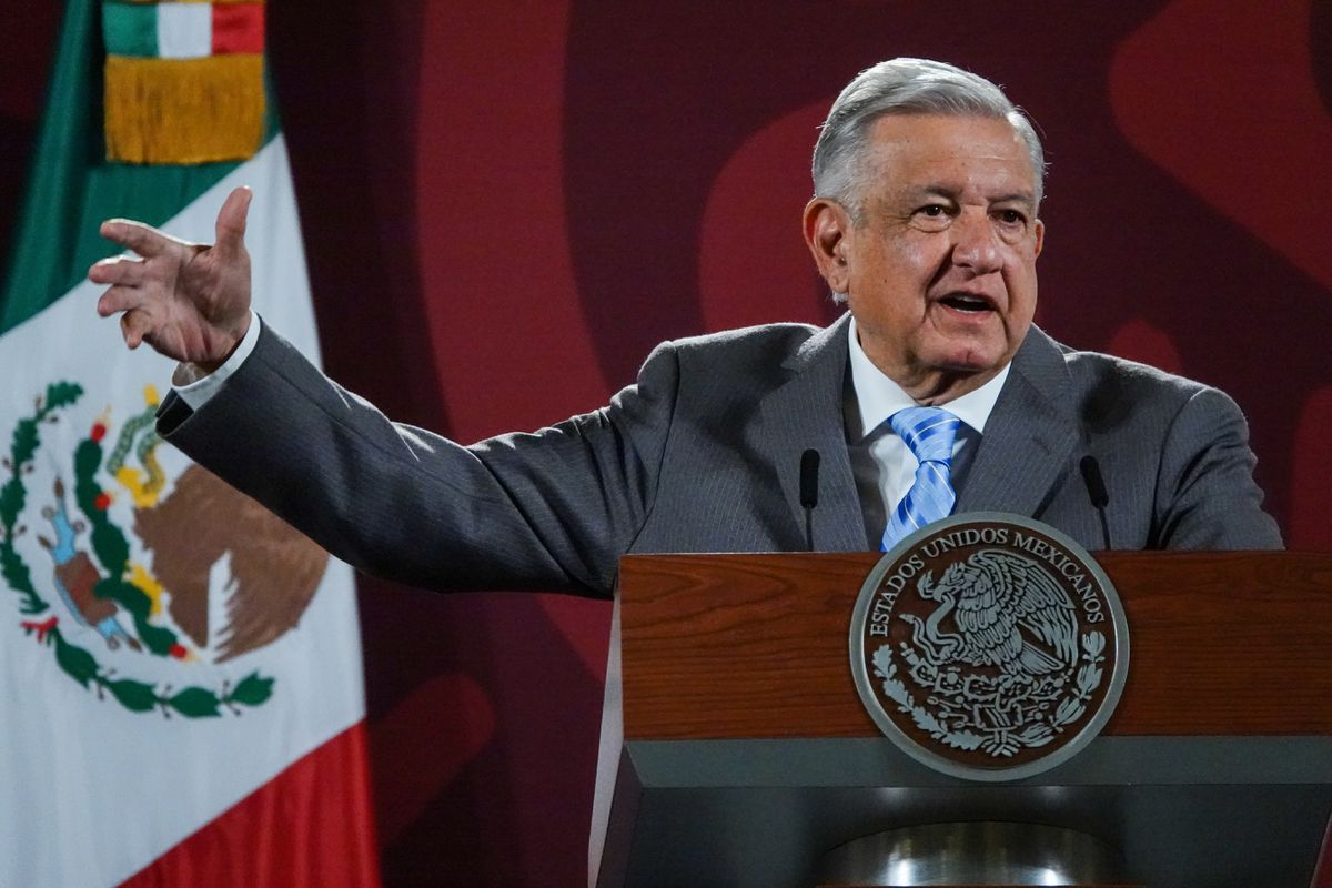 López Obrador carga contra “la corrupción de los jueces” para defender la prisión preventiva oficiosa