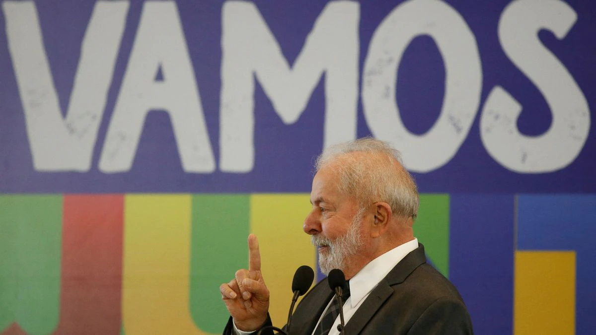 Lula promete un gran plan de obras públicas para revitalizar la economía de Brasil si gana las elecciones
