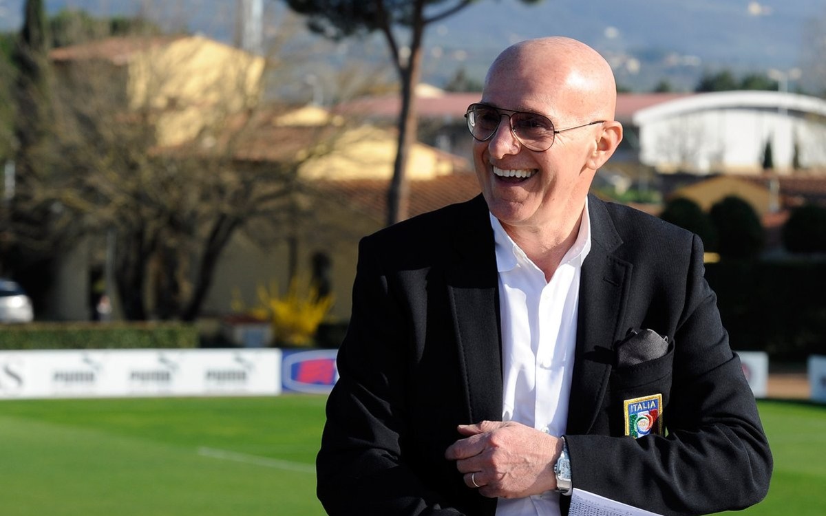 Recibirá Arrigo Sacchi el Premio Presidente de la UEFA 2022 | Tuit