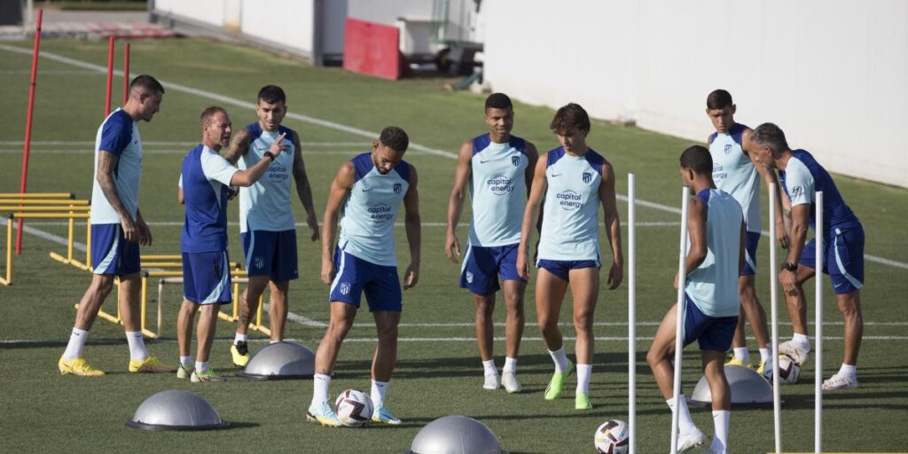 Renan Lodi y Matheus Cunha se reincorporan al grupo