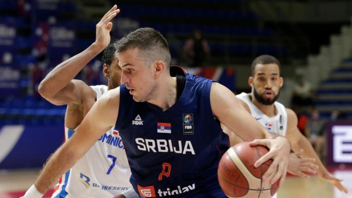 Serbia podría perder a Bjelica para el Eurobasket