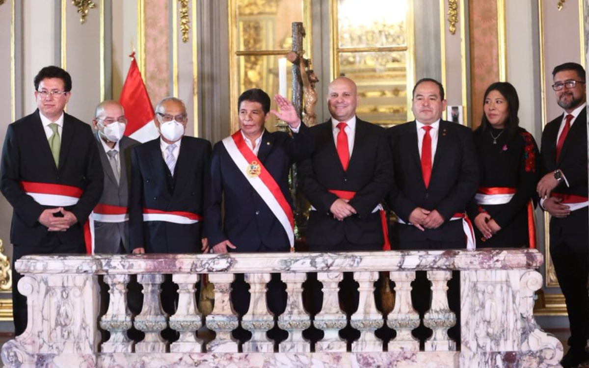 Siguen los cambios en el gabinete del presidente de Perú, Pedro Castillo; nombra a seis nuevos ministros