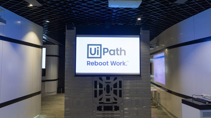 UiPath adquiere la startup de PNL con sede en Londres Reinfer
