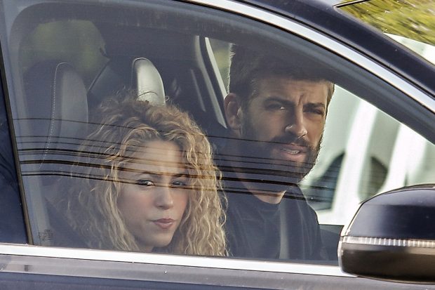 Gerard Piqué y Shakira en el coche / Gtres