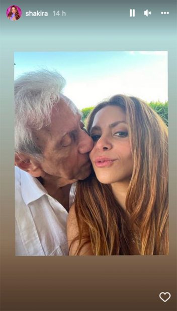 Shakira junto a su padre / Instagram @shakira