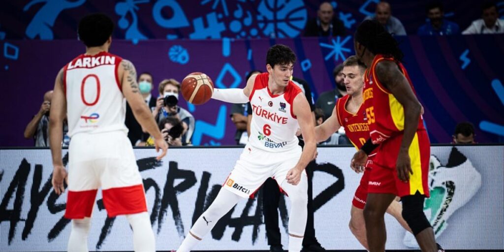 72-68: Turquía sufre para tumbar a una combatiente Montenegro