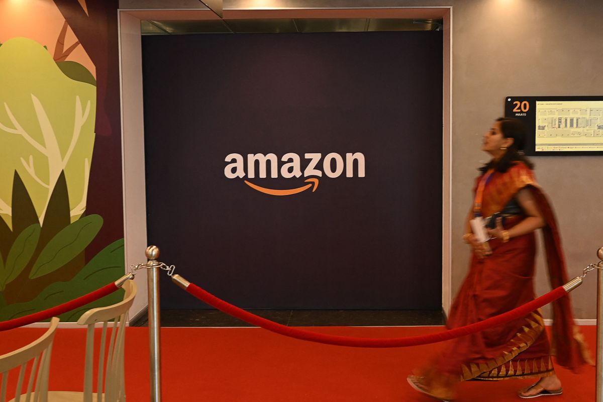 Amazon lanza compras en vivo al estilo QVC en India