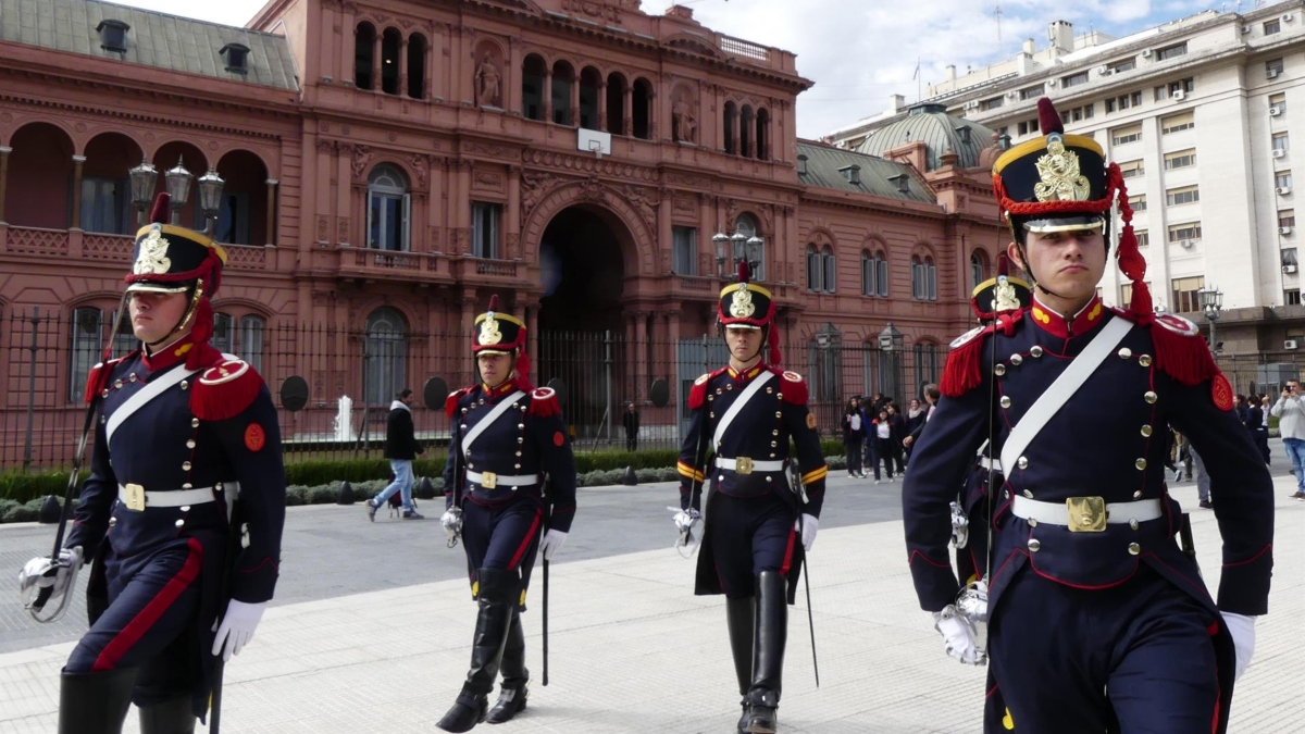 Amenazas de bomba en la Casa Rosada y en el Ministerio de Defensa de Argentina