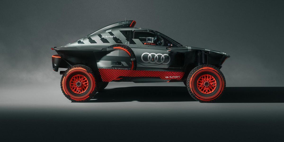Así es el nuevo Audi para el Dakar 2023 de Carlos Sáinz