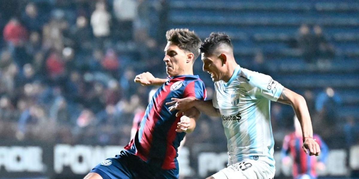 Atlético Tucumán empató con San Lorenzo y deja su liderato en suspenso