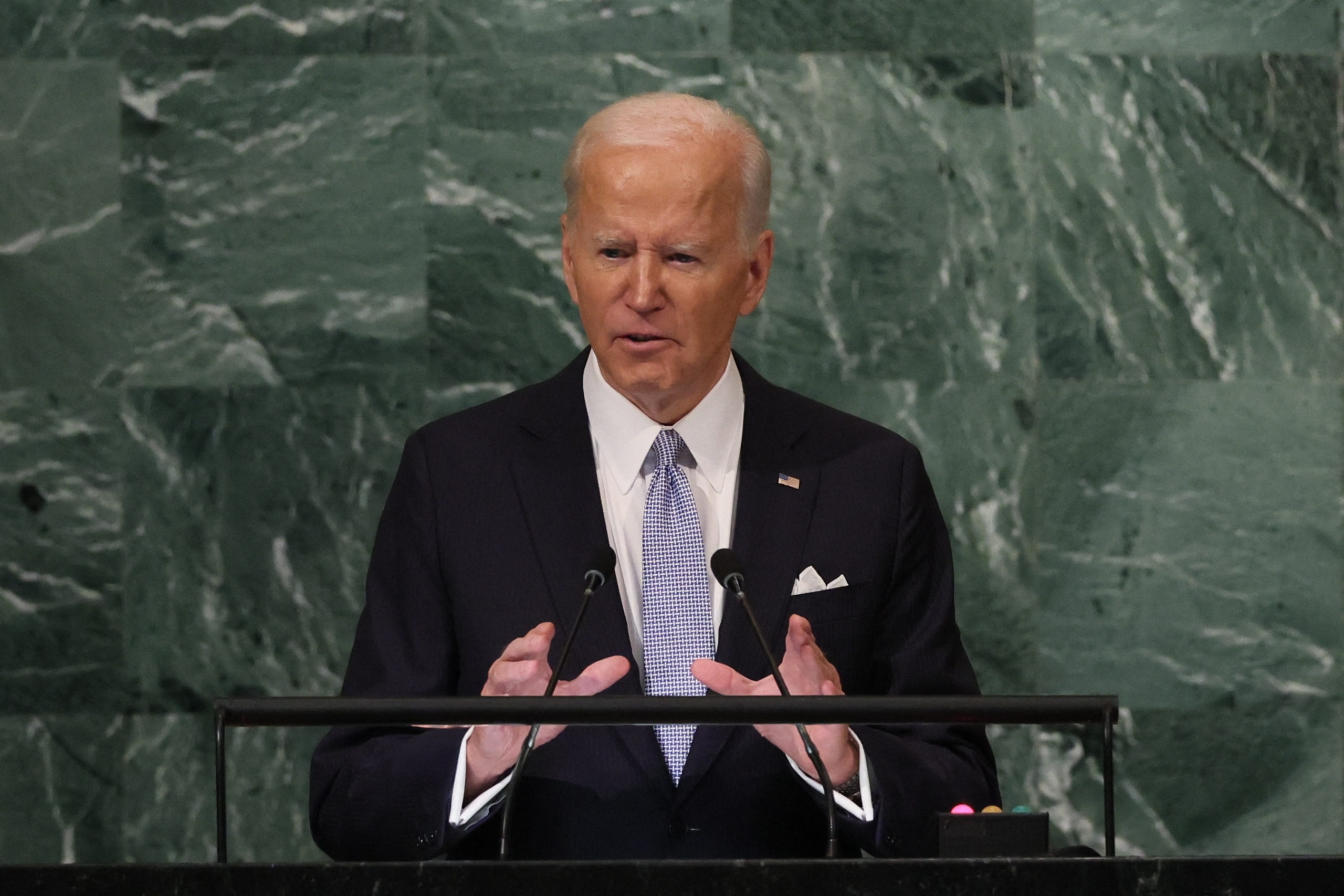 Biden acusa a Rusia de amenazas nucleares "irresponsables" y de violar la Carta de la ONU