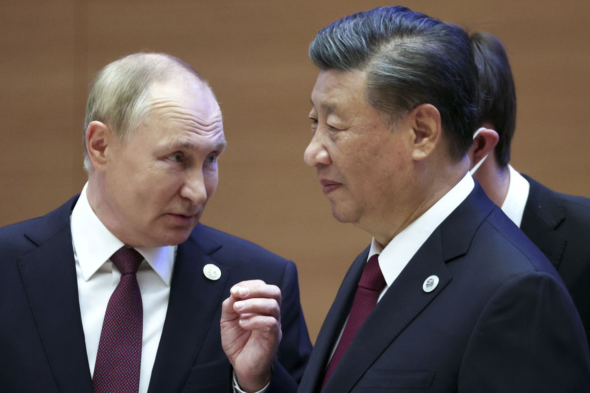 China pide “diálogo” y “negociación” ante la escalada bélica de Putin en Ucrania