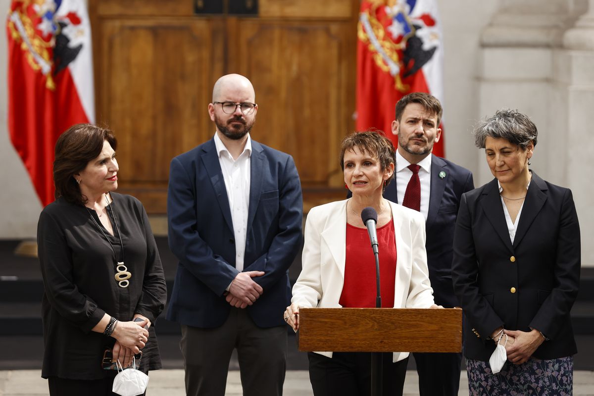 Comienzan las negociaciones en el Congreso por la nueva Constitución en Chile