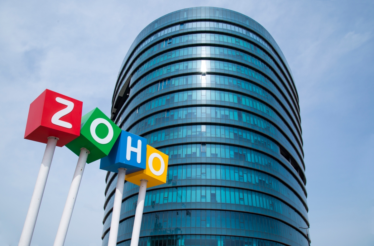 Cómo Zoho se convirtió en una empresa de mil millones de dólares sin un centavo de inversión externa…