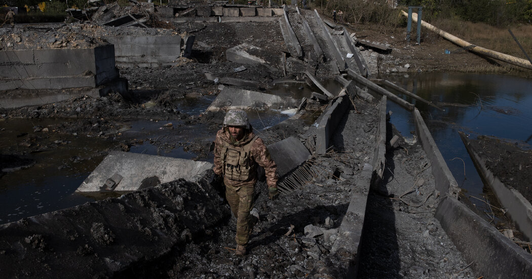 Dos ciudades, dos ejércitos: puntos de pivote en la lucha en el este de Ucrania