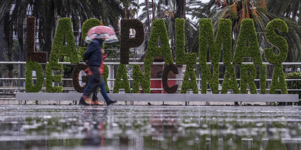 El Las Palmas-Granada, aplazado al lunes por el ciclón tropical