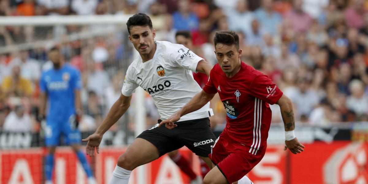 El Valencia reanuda trabajo con André Almeida de vuelta
