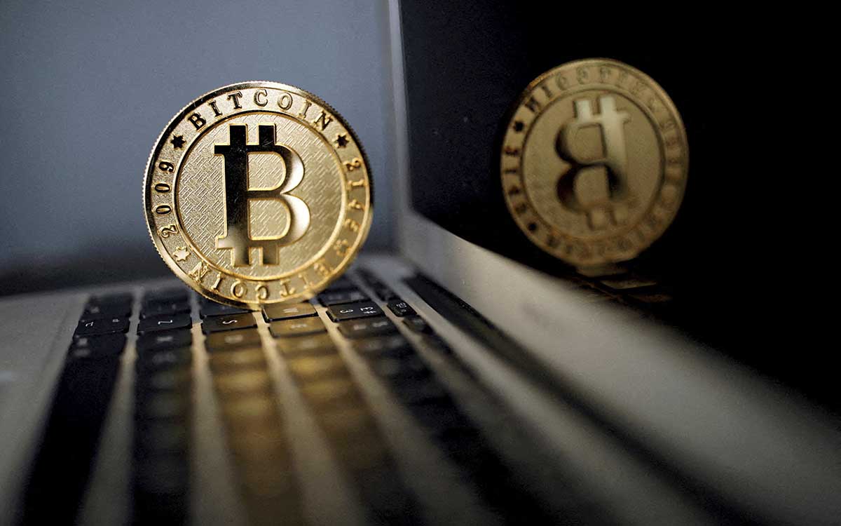 El bitcoin se devalúa más de un 50% durante su primer año como moneda oficial en El Salvador