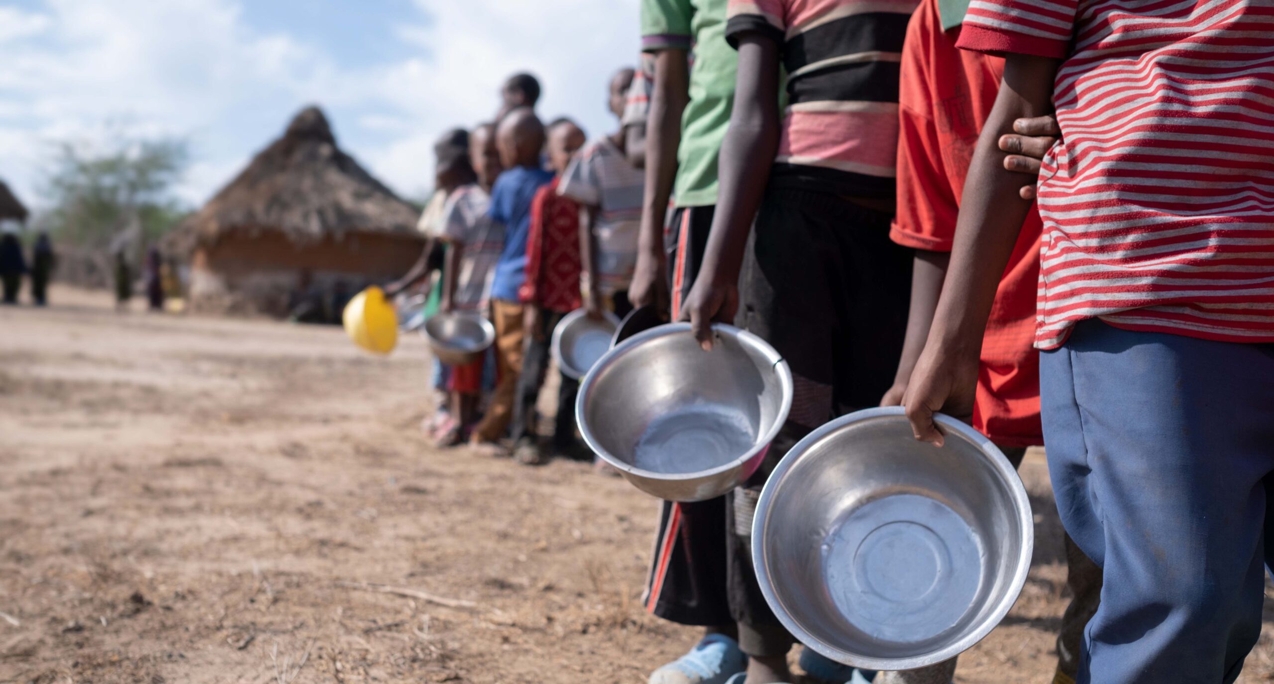 “Emergencia global”: más de 300 millones de personas están cerca de morir de hambre, según la ONU