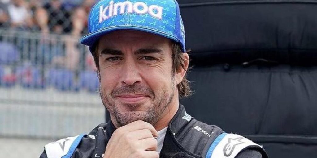 Fernando Alonso rectifica y pide perdón a Hamilton: "Es un gran campeón y lo respeto"