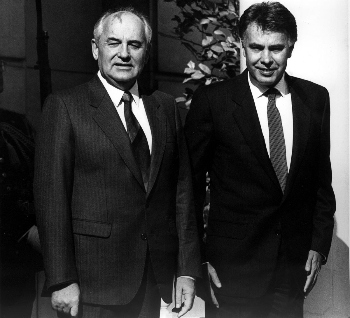 Gorbachov en sus conversaciones privadas con Felipe González en 1991: “Hay muchos peligros en cada paso adelante”
