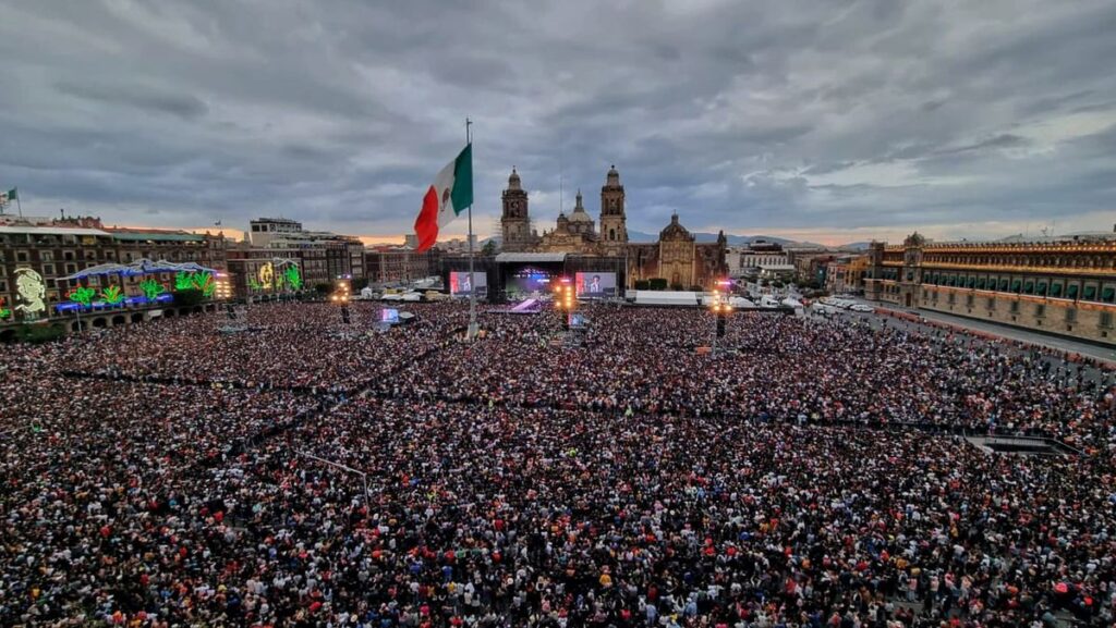 Grupo Firme y el nuevo pop a la mexicana: de los bares al estrellato y el Zócalo
