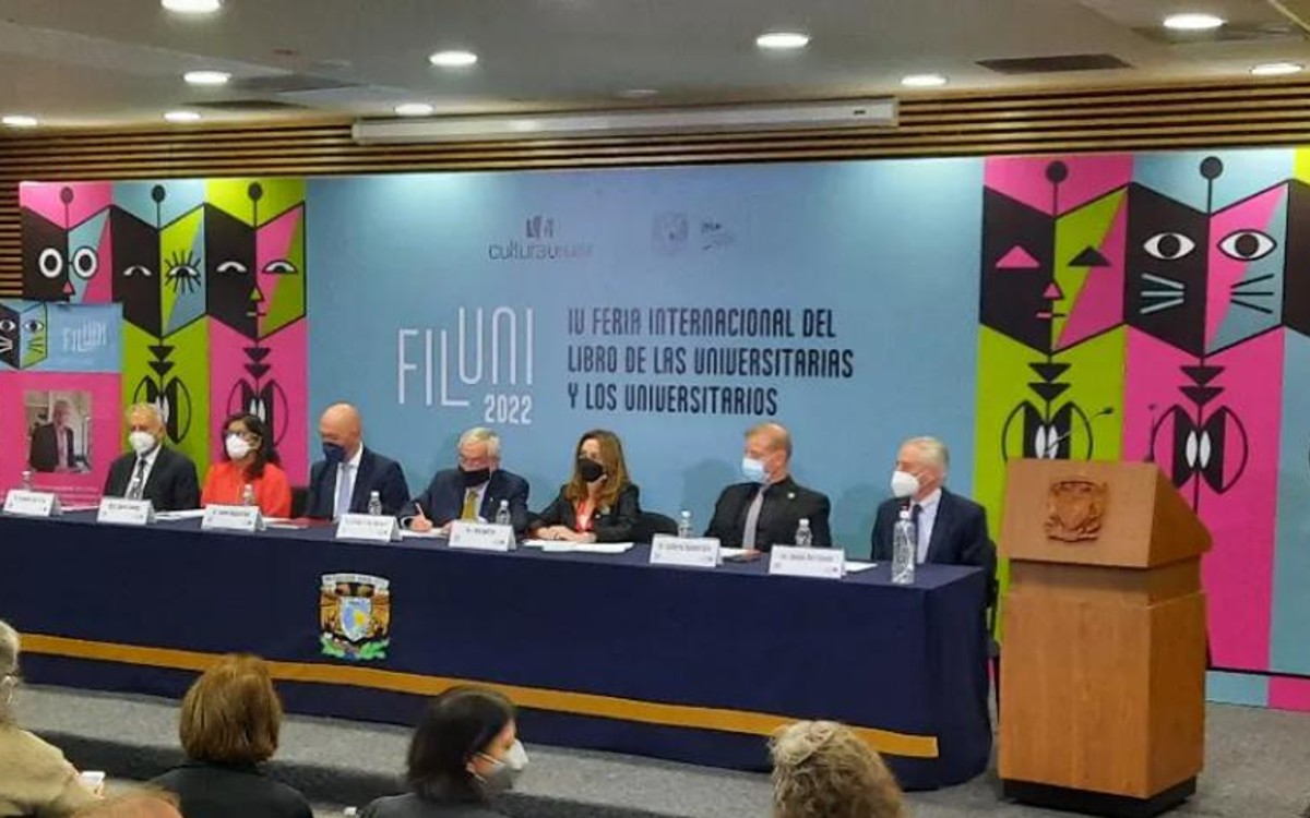 Inicia la Feria Internacional del Libro de la UNAM
