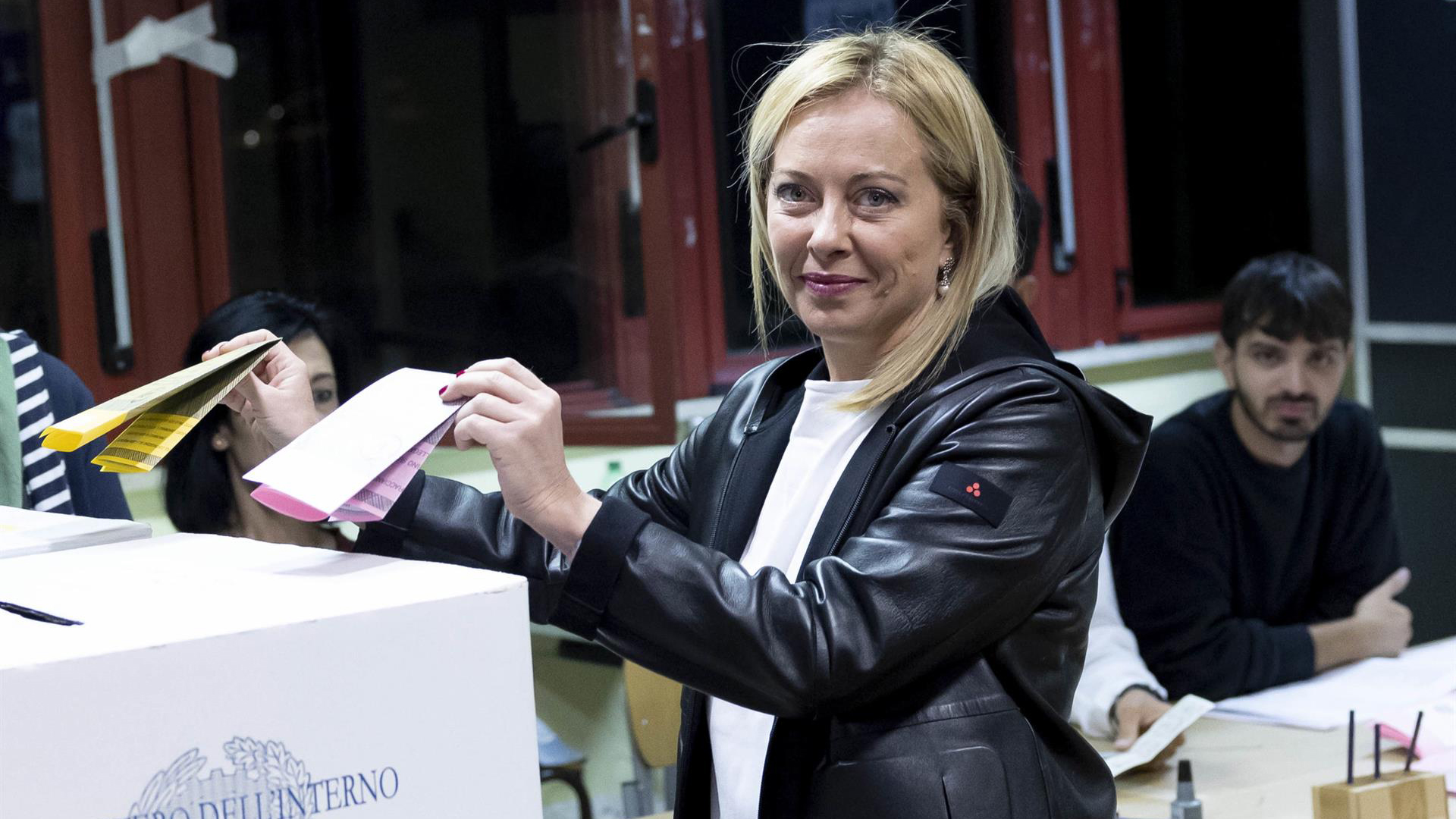 Italia: la derecha gana las elecciones con un 42.2%, según proyecciones