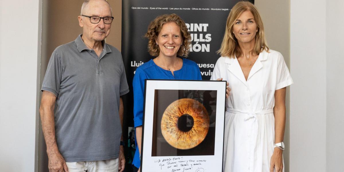 Javier Bardem 'dona' su iris a la Fundación Ojos del Mundo
