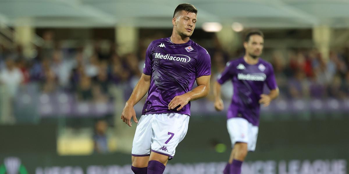 Jovic pide paciencia a la afición de la Fiorentina