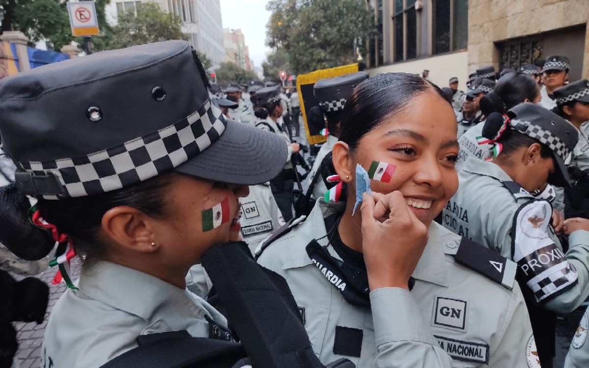 La bandera de México posó en muchos rostros de las Fuerzas Armadas durante desfile | Galería