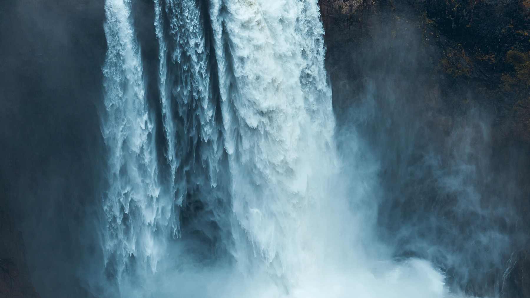 La increíble cascada de España que esconde una apasionante leyenda detrás