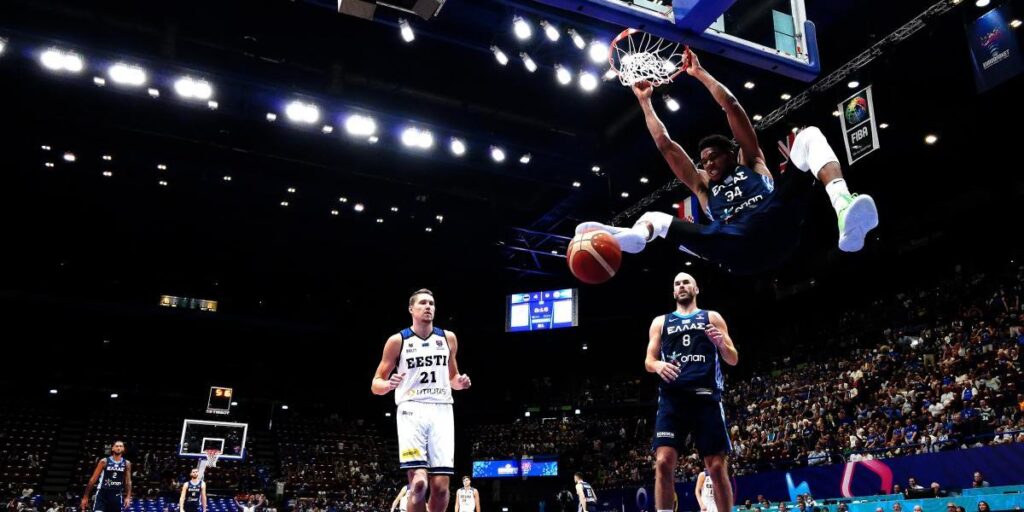 La lesión de Antetokounmpo queda en un susto: "Todo está OK"