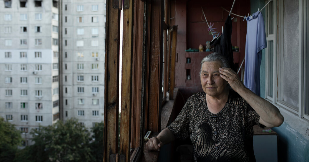 Para una familia sorda en Ucrania, la guerra es un terror desconcertante