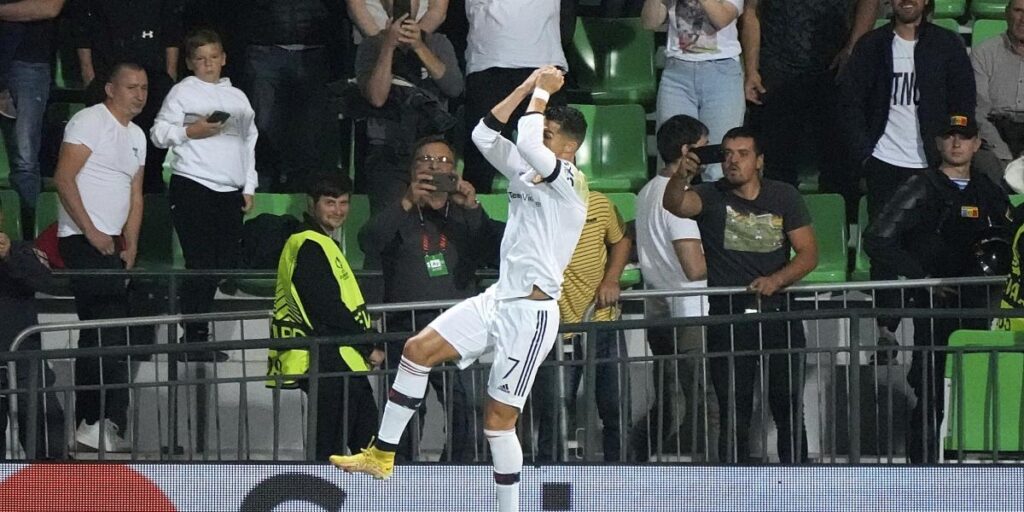 Primer gol de CR7 en la Europa League y en 2022-23