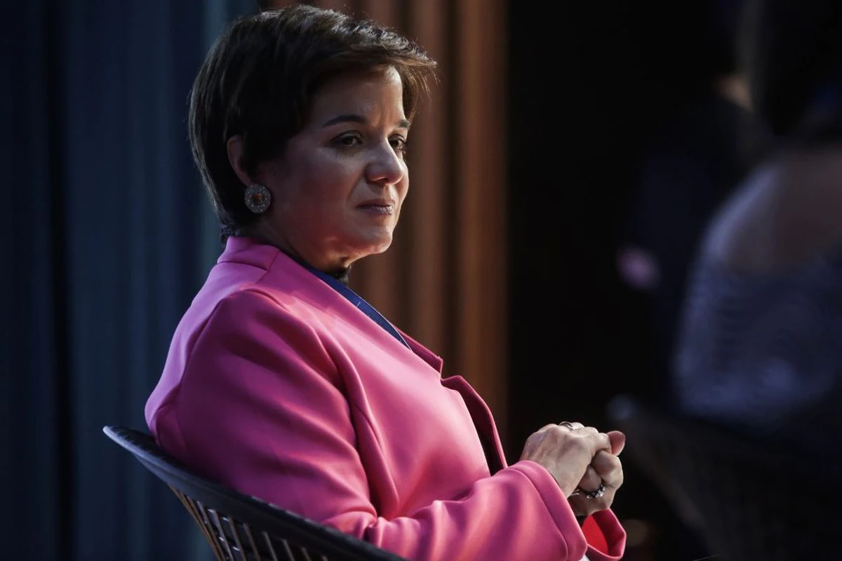 Un diputado bolsonarista acosa a la periodista Vera Magalhães, insultada por el presidente de Brasil