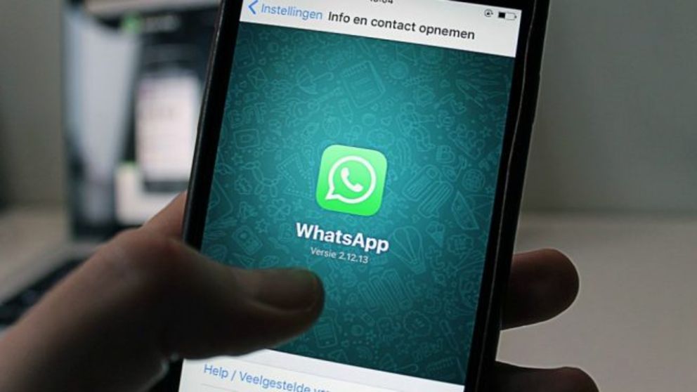 Un fallo en el sistema de Whatsapp permite a otras personas leer nuestras conversaciones