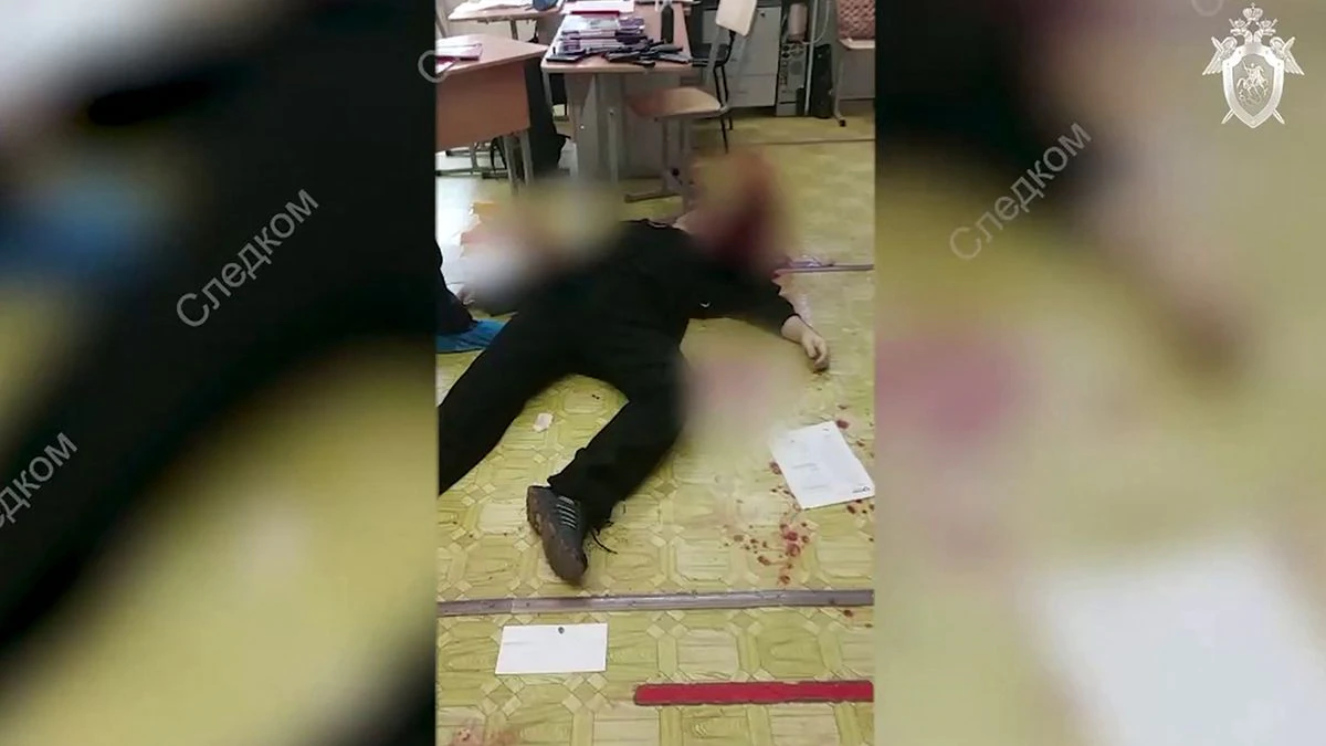 Un hombre mata a tiros a 13 personas en un colegio en el centro de Rusia